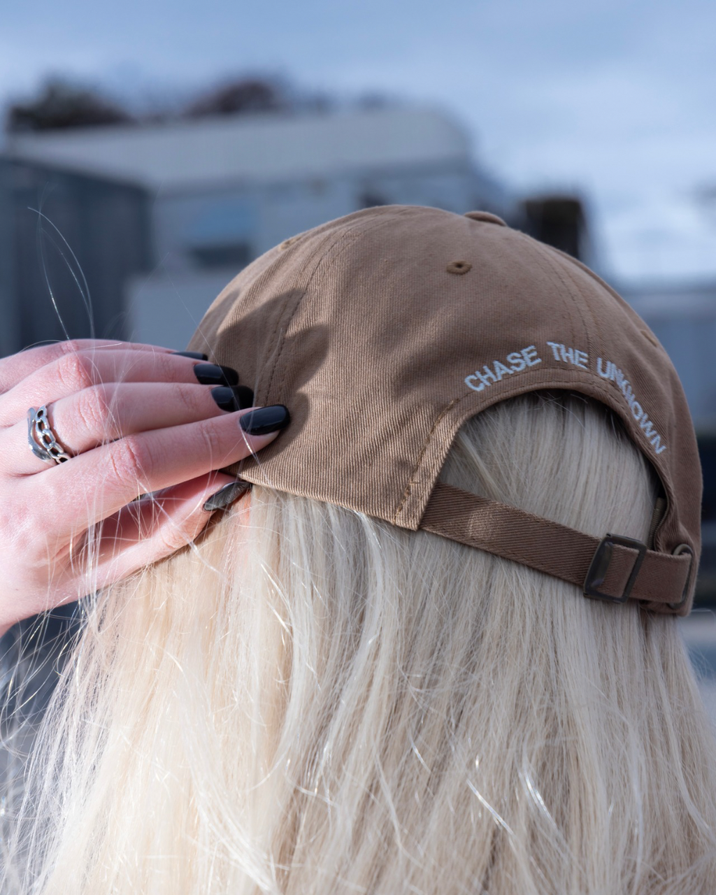 CAP {brown}